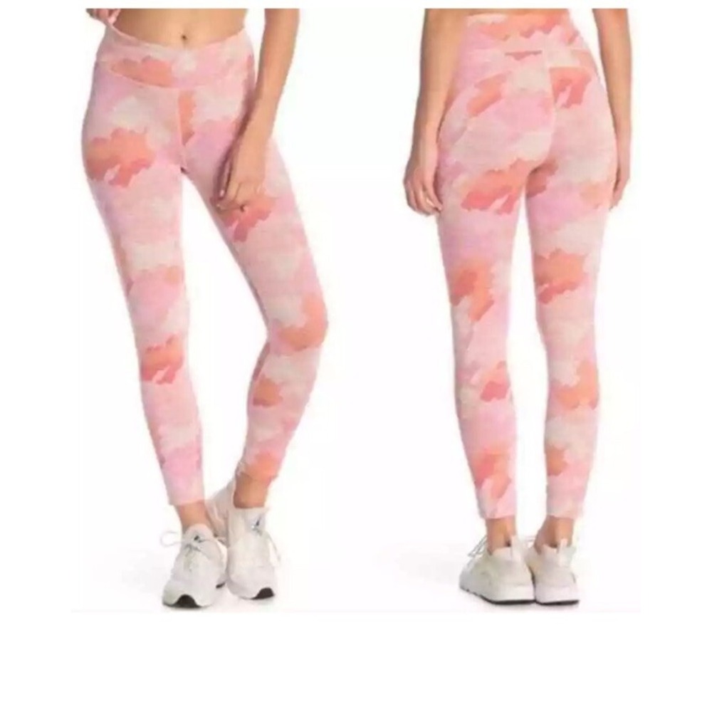 Outdoor Voices‎ Womens Leggings Small Pink Camo TechSweat Flex High Rise Workout